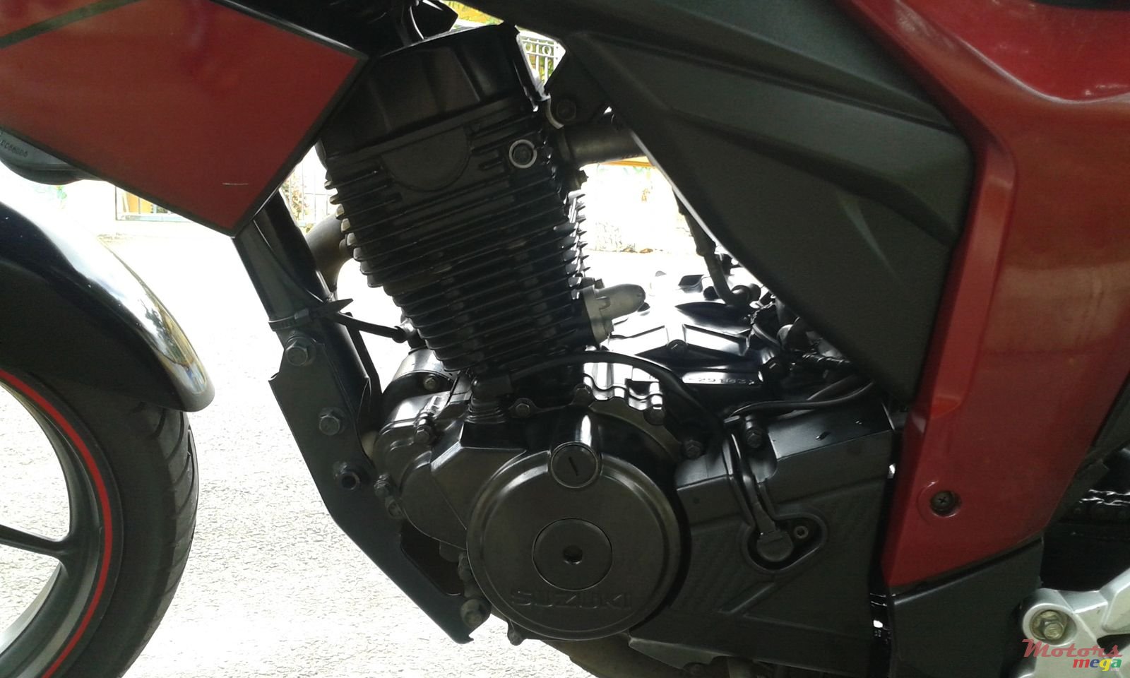 2016' Suzuki Gixxer photo #5