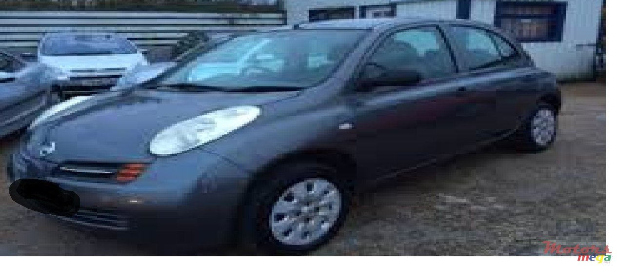 2004' Nissan photo #1