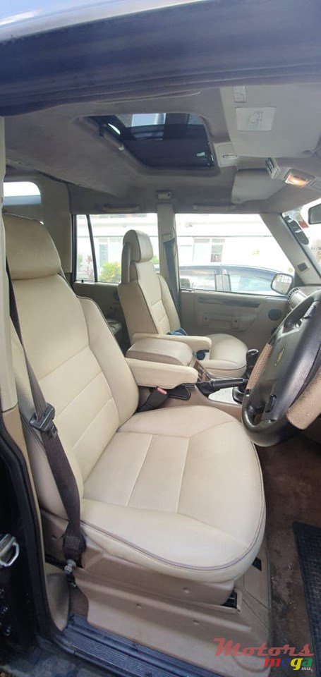 1999' Land Rover Discovery Series II photo #2