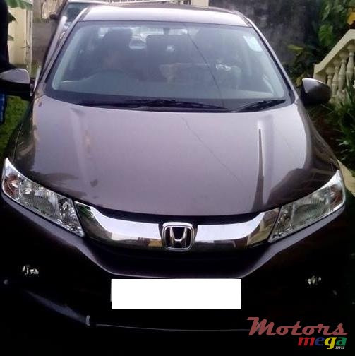 2015' Honda Ballade Elegance photo #1