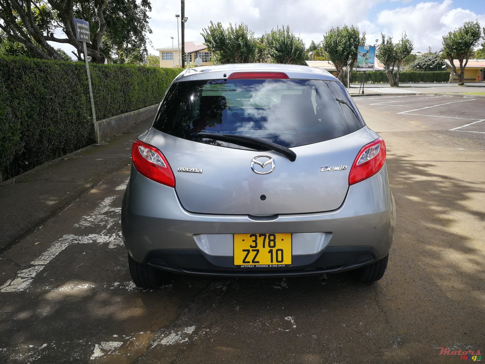 2013' Mazda Demio photo #4