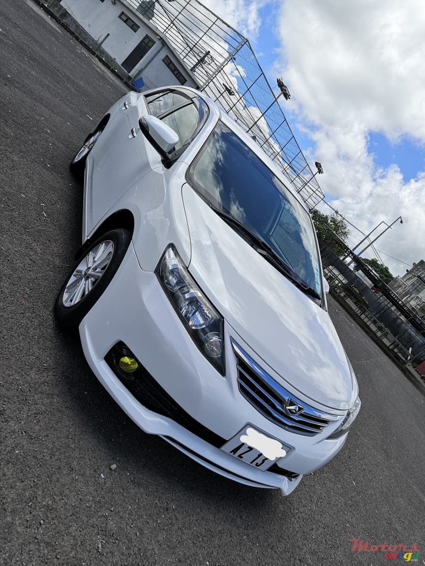 2013' Toyota Allion A15 1500cc photo #1