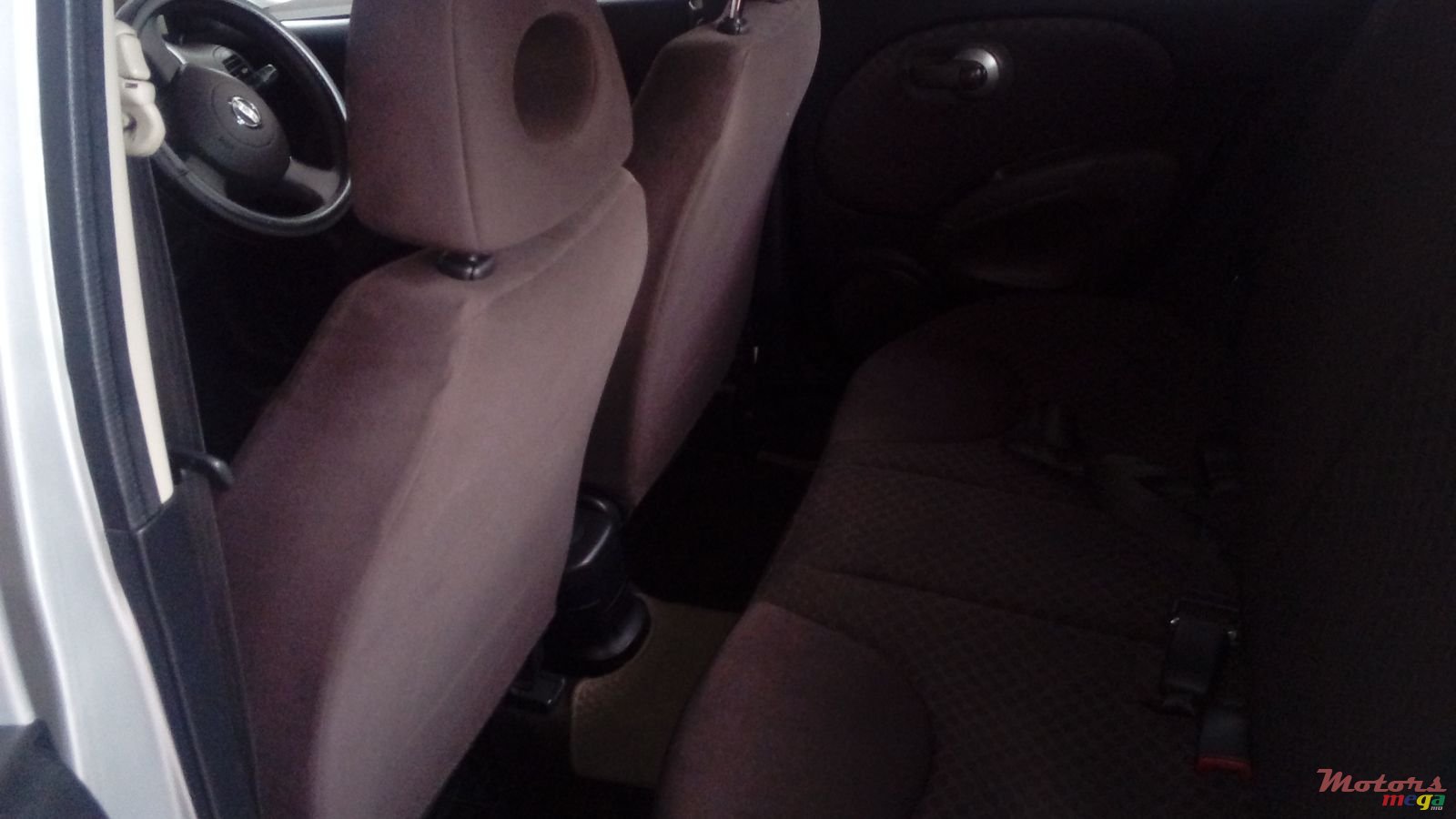 2010' Nissan March Ak 12 photo #3