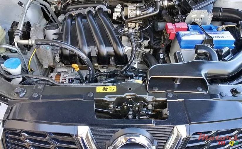 2012' Nissan Qashqai+2 (call 54227164) photo #6