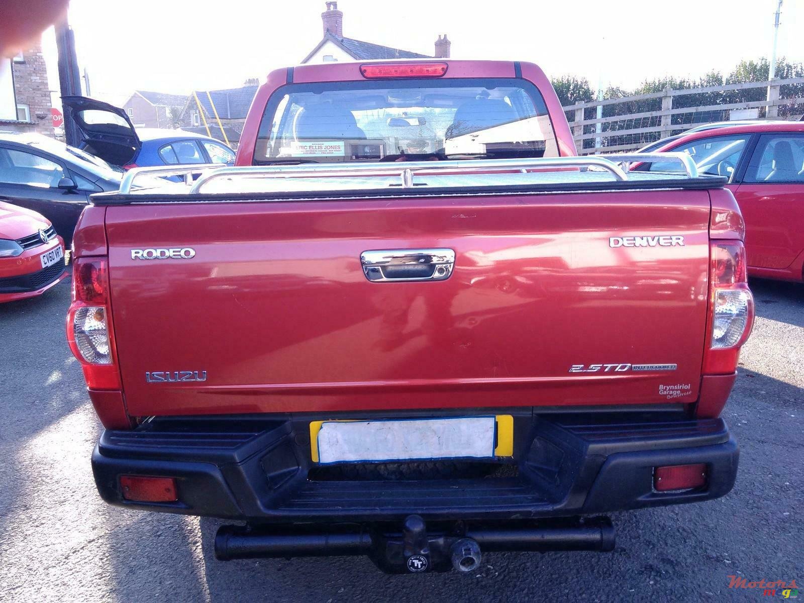 2007' Isuzu Rodeo photo #4