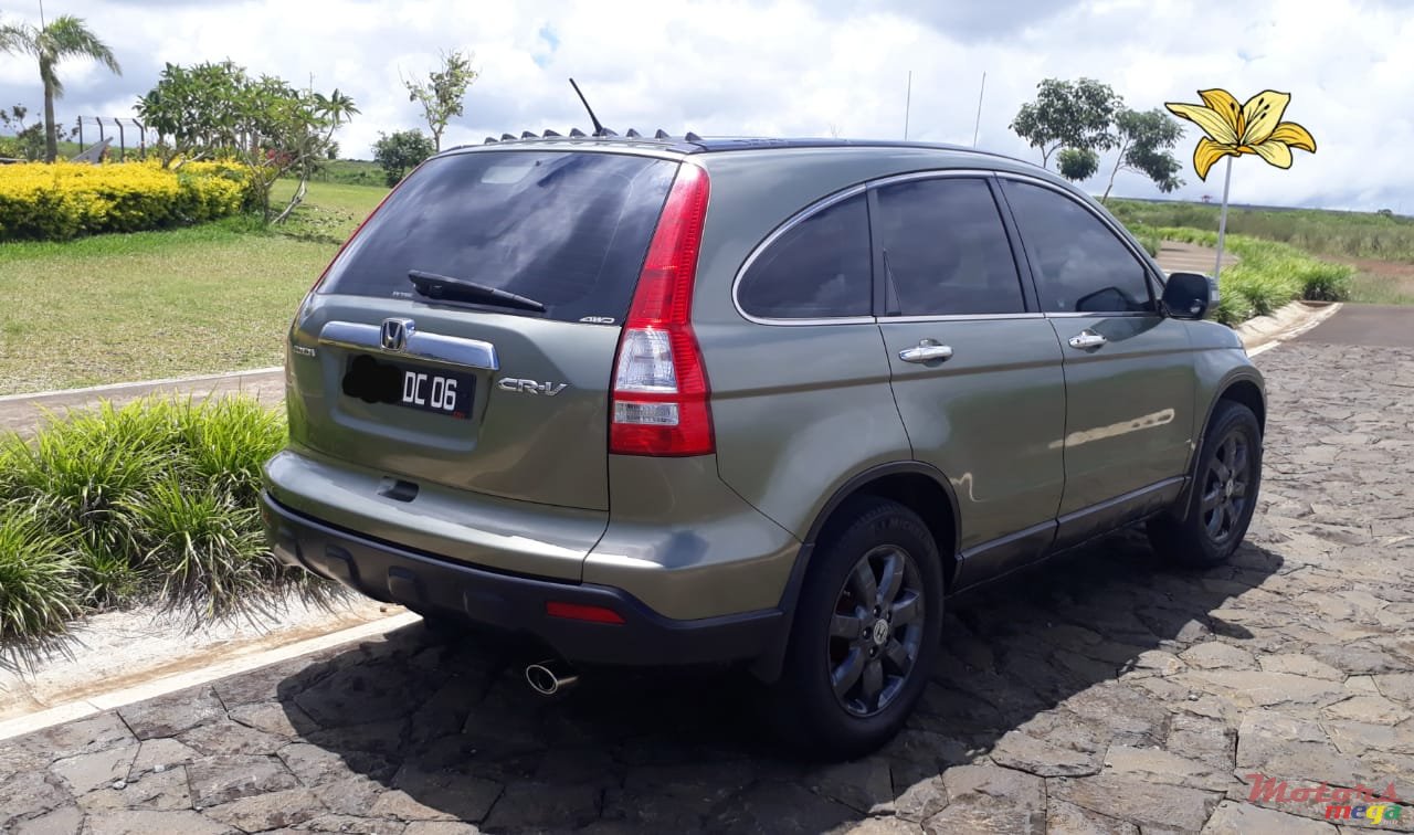 2006' Honda CR-V photo #2