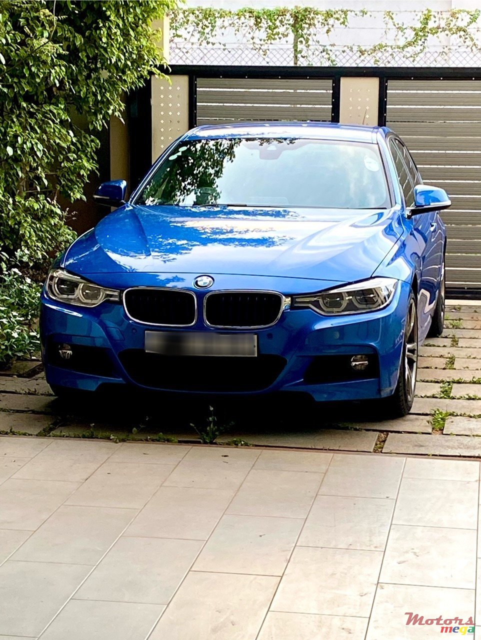 2018' BMW 318 photo #1