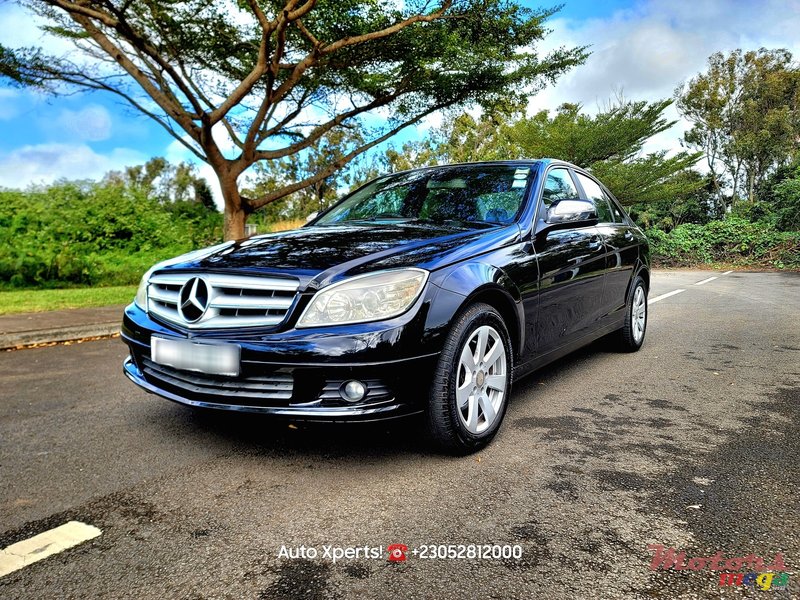 2008' Mercedes-Benz C 200 One owner photo #1