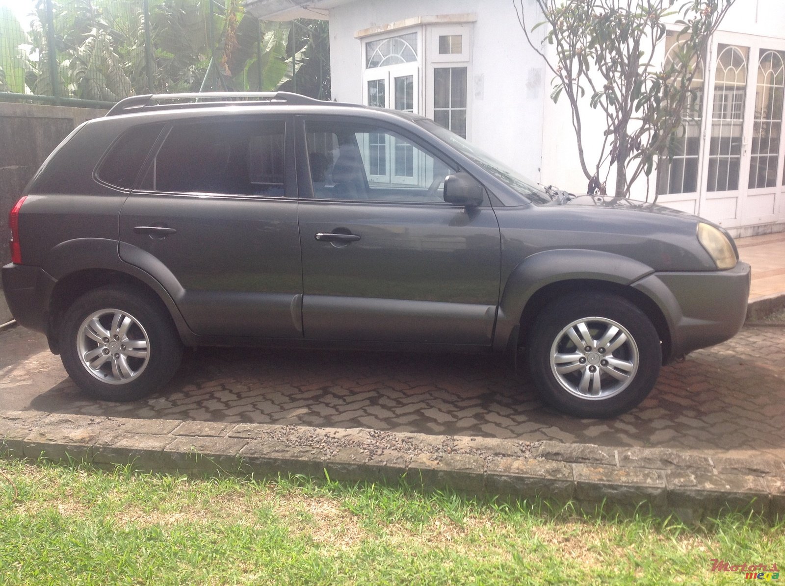 2008' Hyundai Tucson photo #1