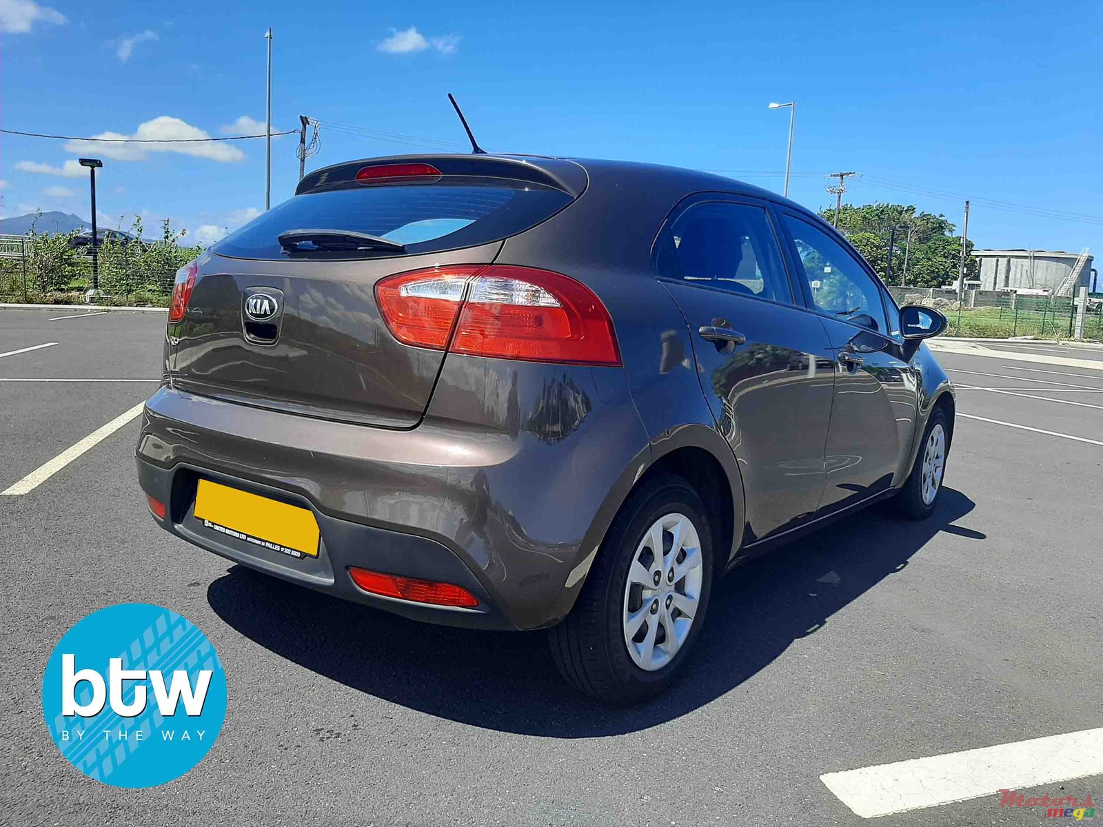 2014' Kia Rio photo #3