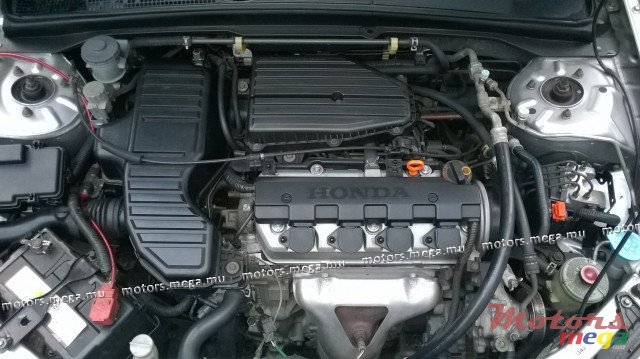 2004' Honda photo #5