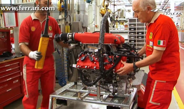 How to build a Ferrari 458 Italia engine