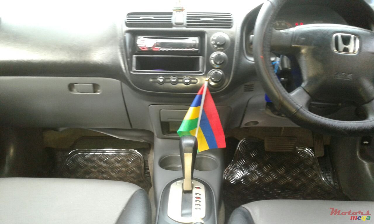 2000' Honda Civic ES8 VTI AUTO 1.5L photo #3