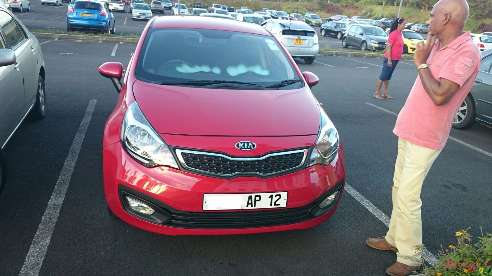 2012' Kia Rio photo #1
