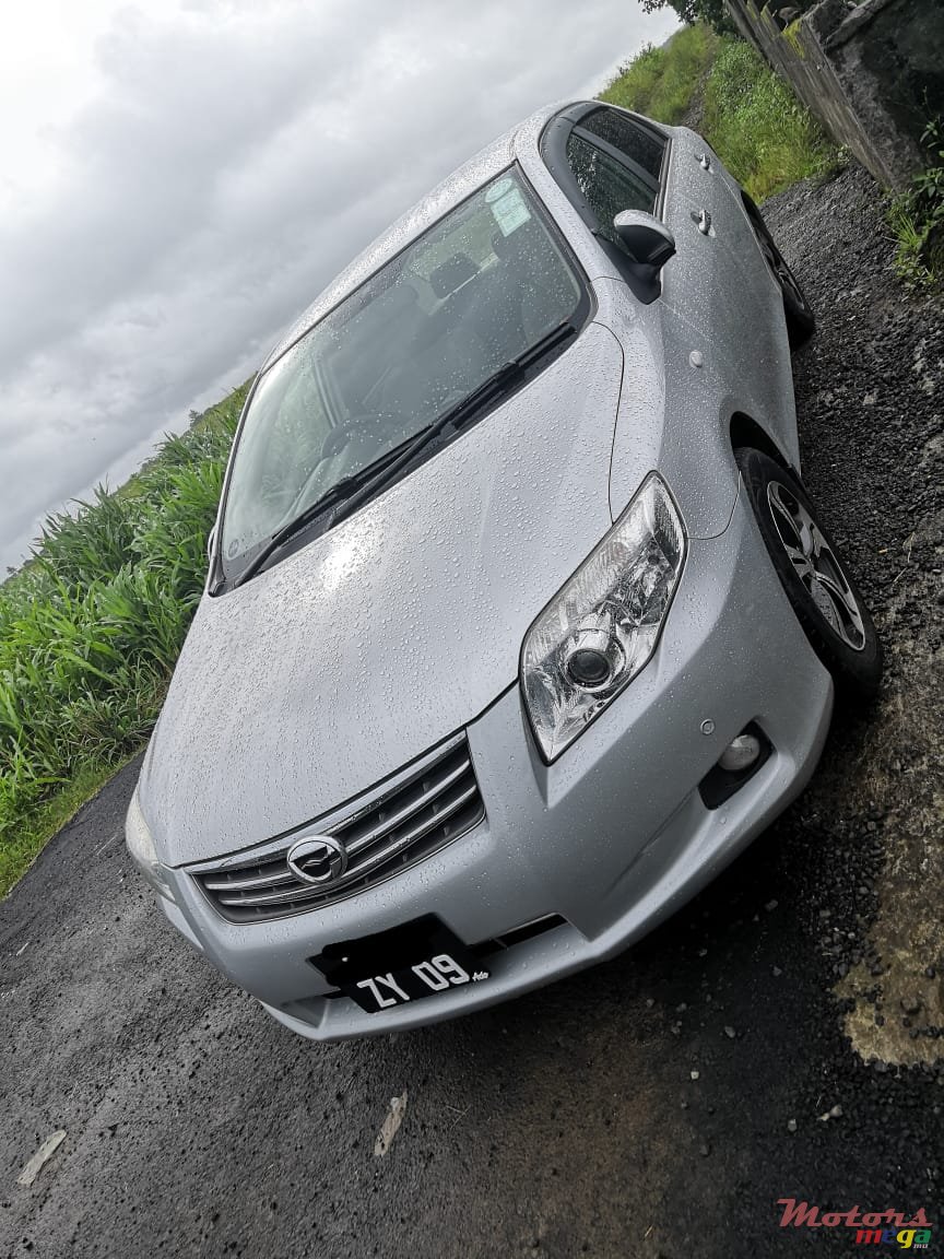 2009' Toyota Axio Limited Edition photo #1
