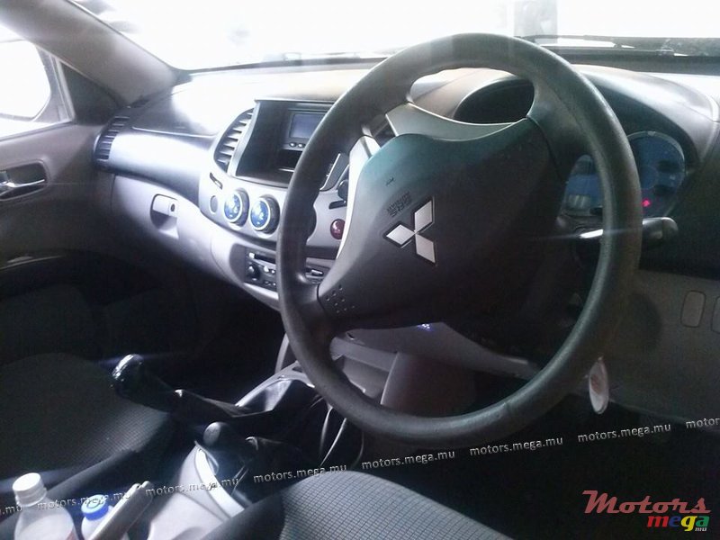 2007' Mitsubishi l200 photo #6