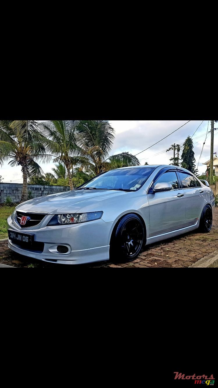 2006' Honda Accord photo #1