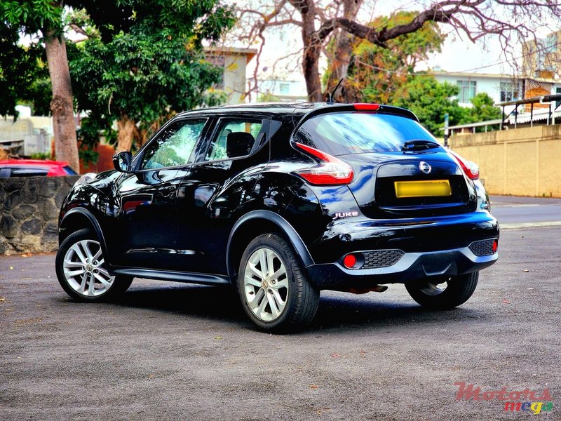 2015' Nissan Juke photo #5