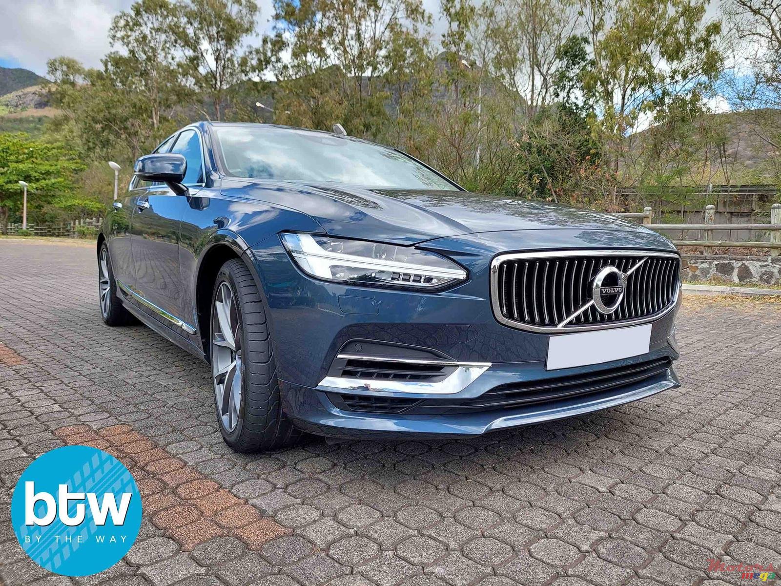 2020' Volvo S90 photo #1