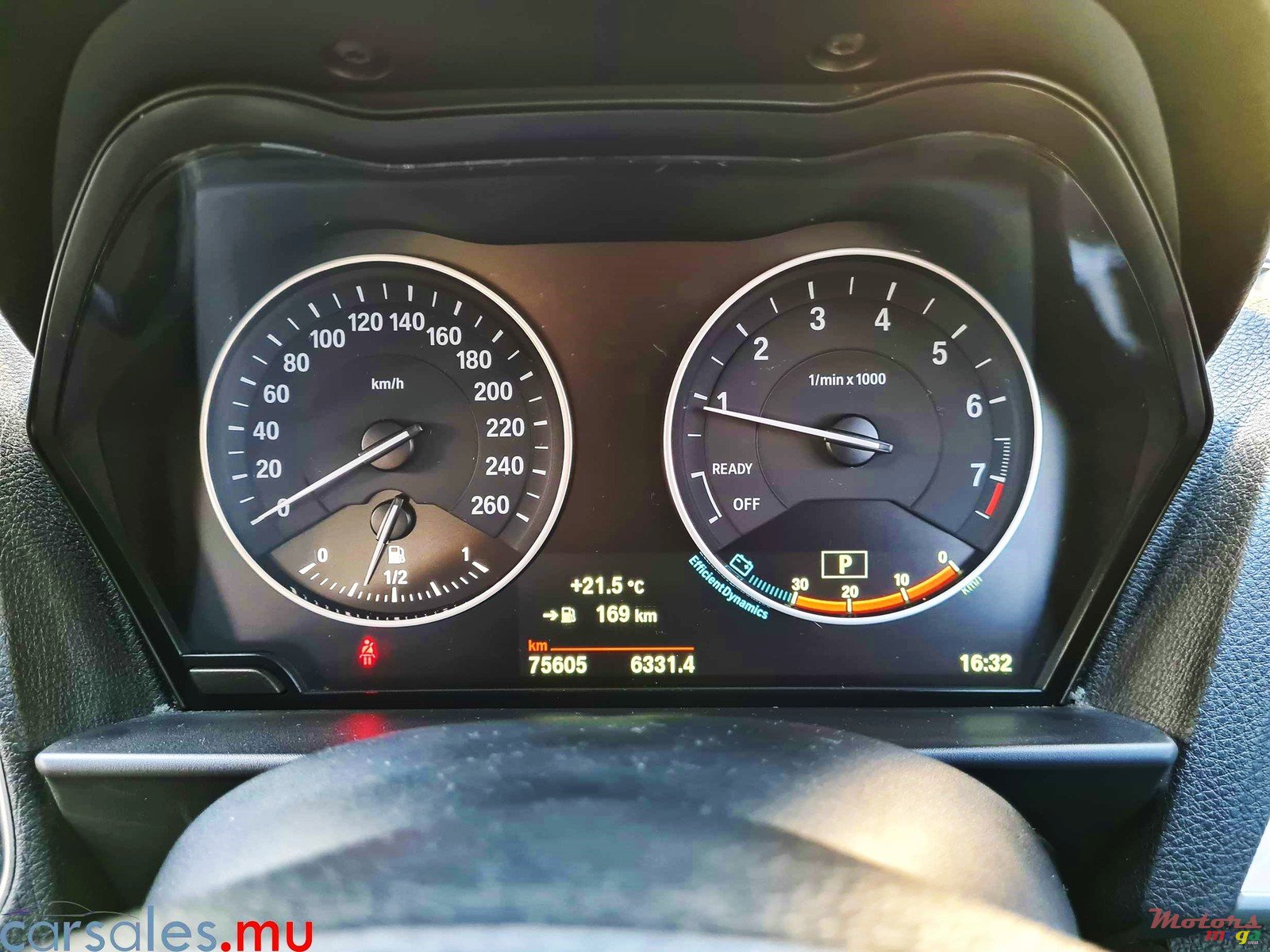 2016' BMW 118 i photo #7