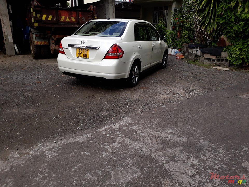 2006' Nissan Tiida photo #5