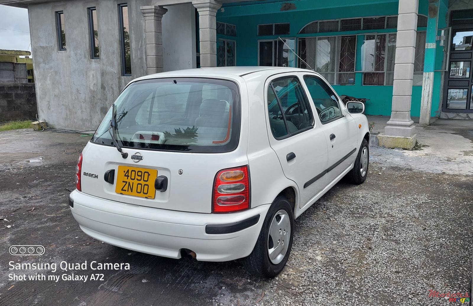 2000' Nissan March photo #4