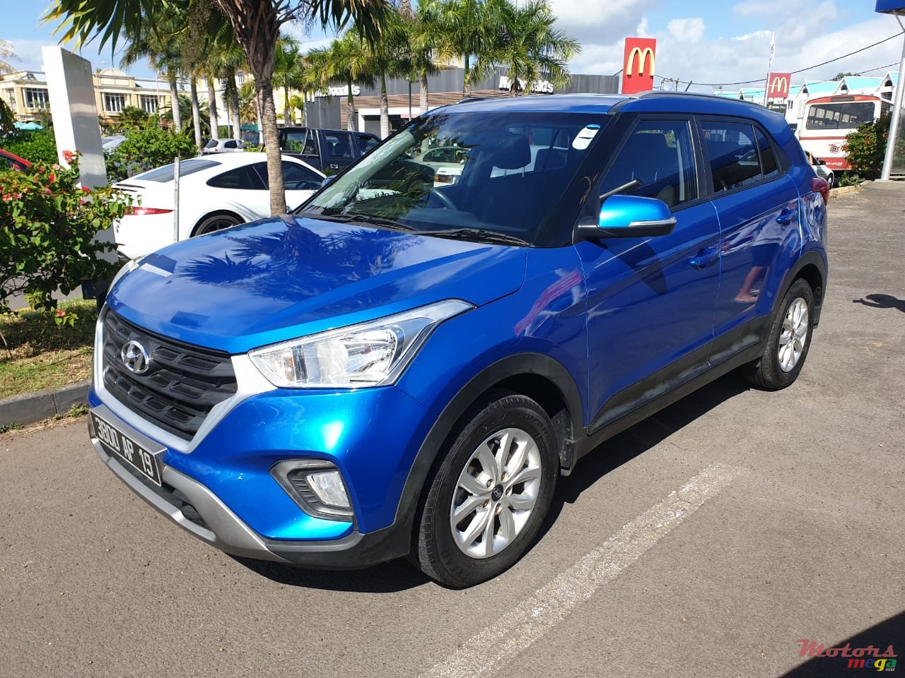 2019' Hyundai GLS photo #1