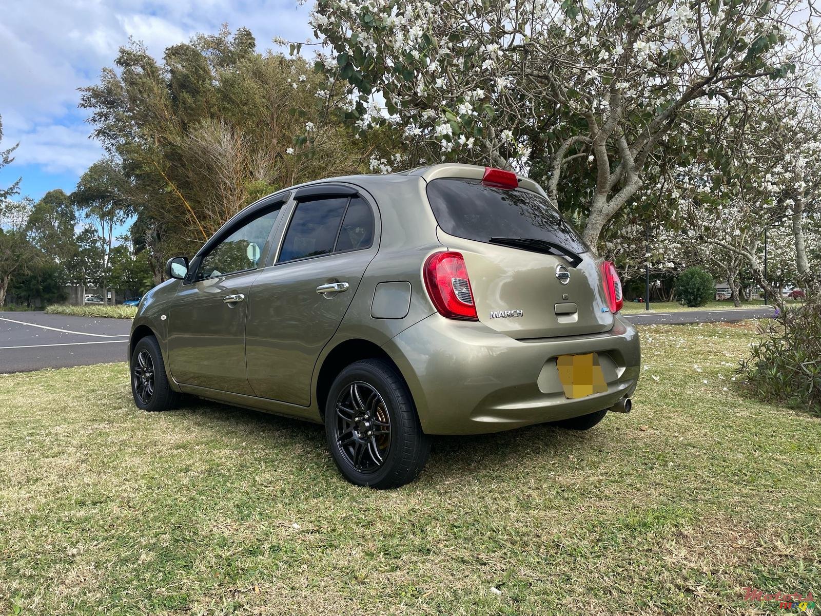 2013' Nissan March photo #4