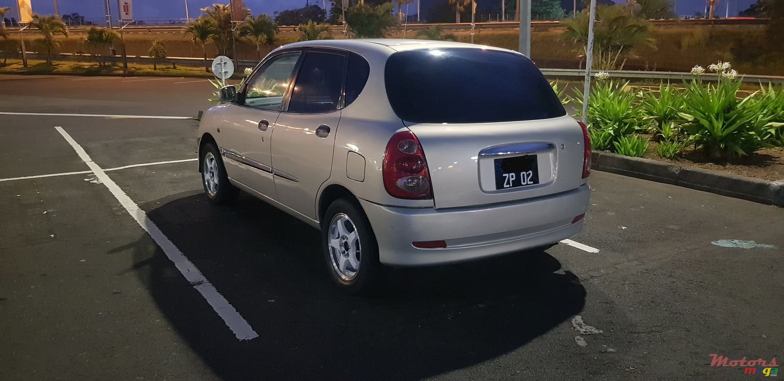 2002' Toyota photo #4