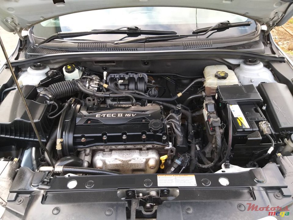 2011' Chevrolet Cruze 1500cc Manual photo #5