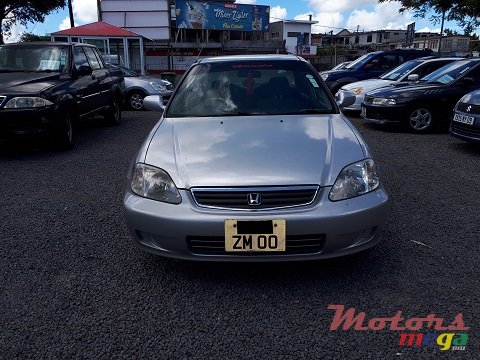 2000' Honda Civic photo #2