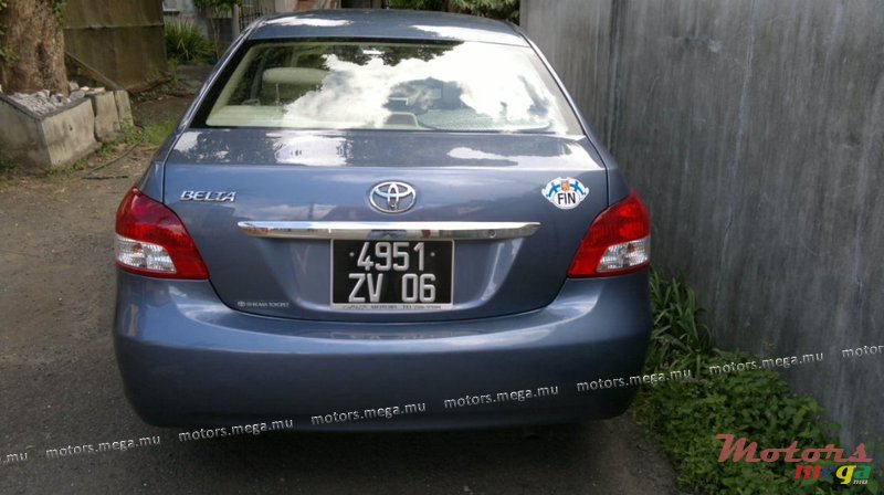 2006' Toyota Belta photo #4