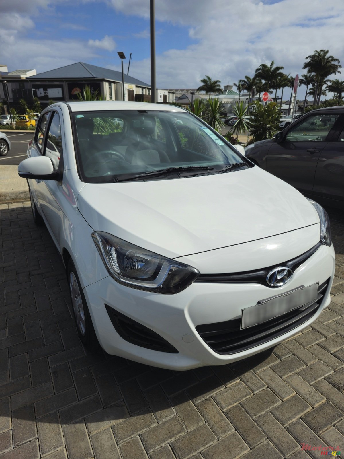 2015' Hyundai i20 photo #2