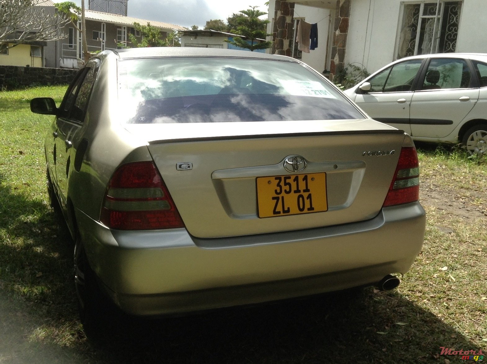 2002' Toyota Corolla photo #3