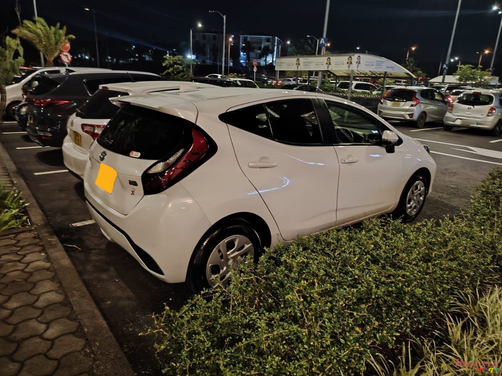 2022' Toyota Aqua photo #4