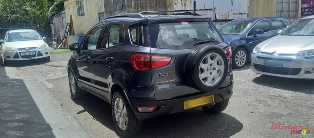 2013' Ford EcoSport photo #4