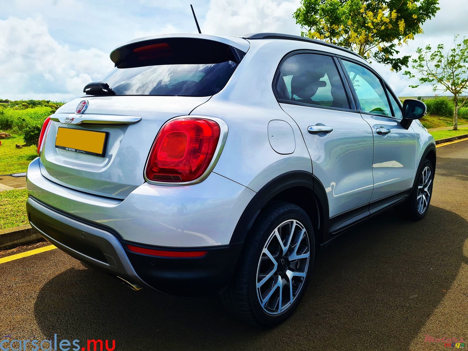 2020' Fiat 500 X photo #4