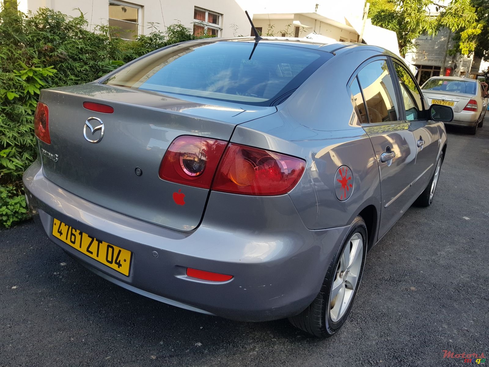 2004' Mazda lux automatic photo #5