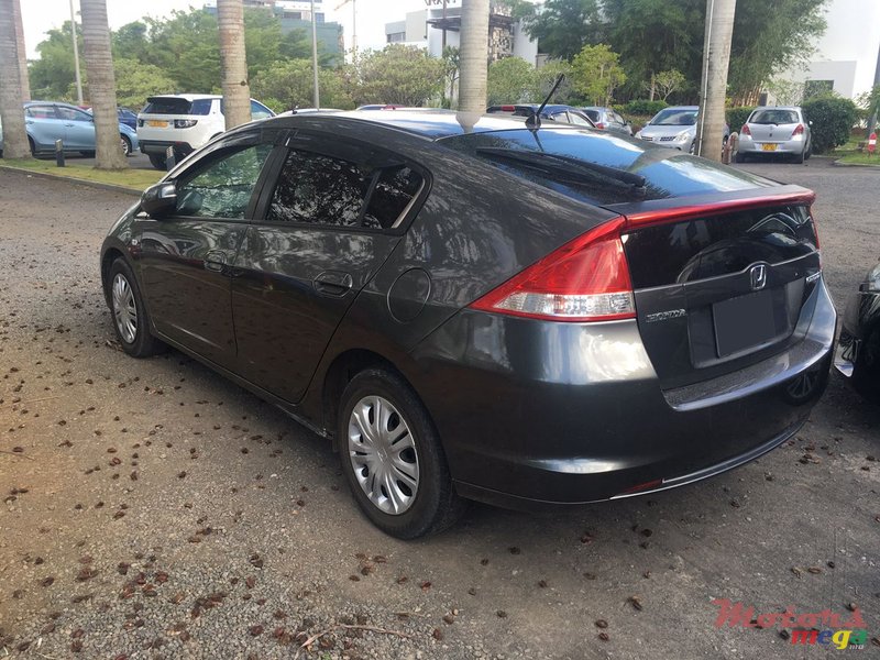 2011' Honda Insight photo #3