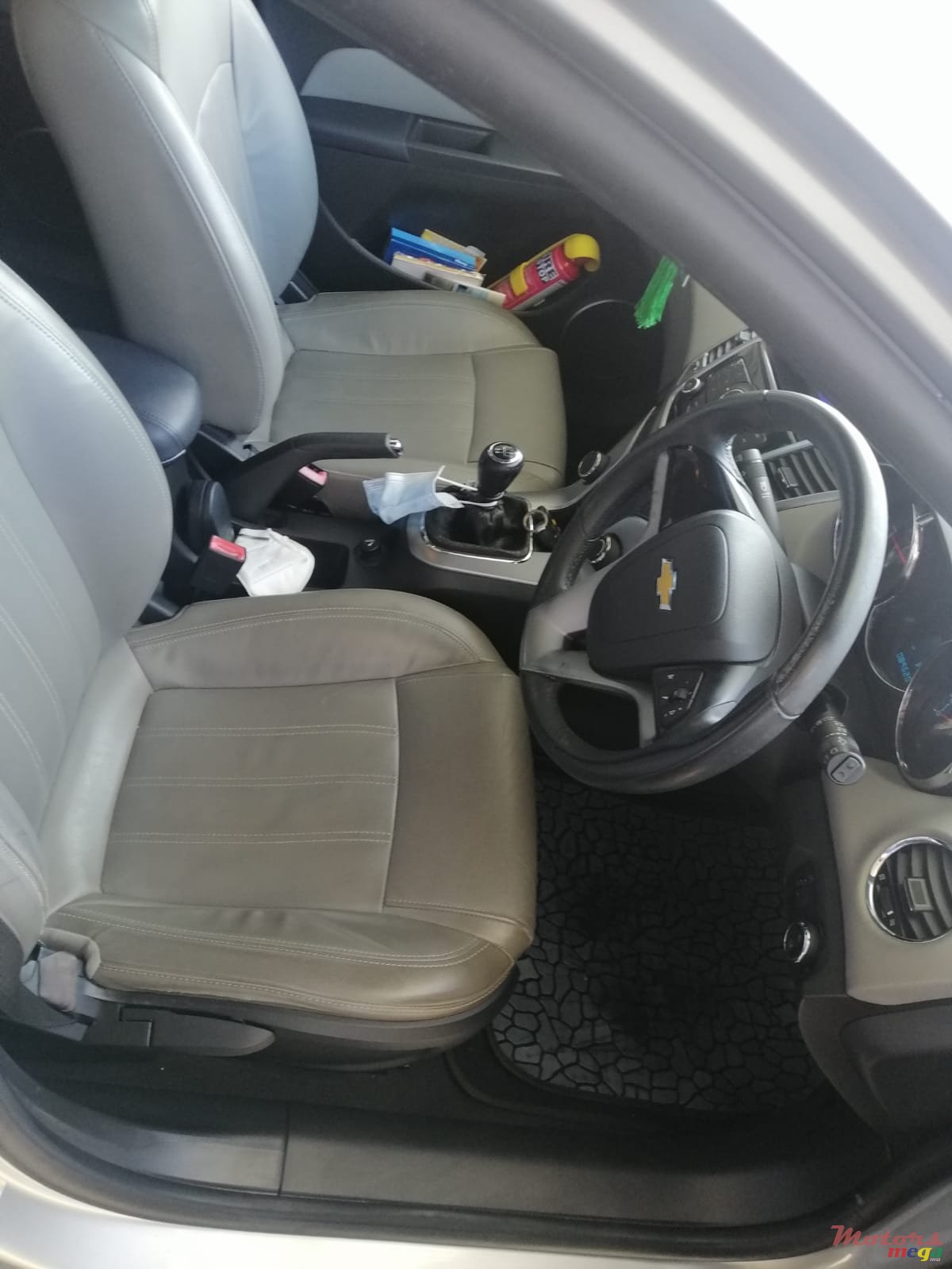 2013' Chevrolet Cruze photo #2