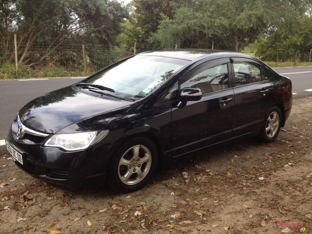 2008' Honda Civic photo #4