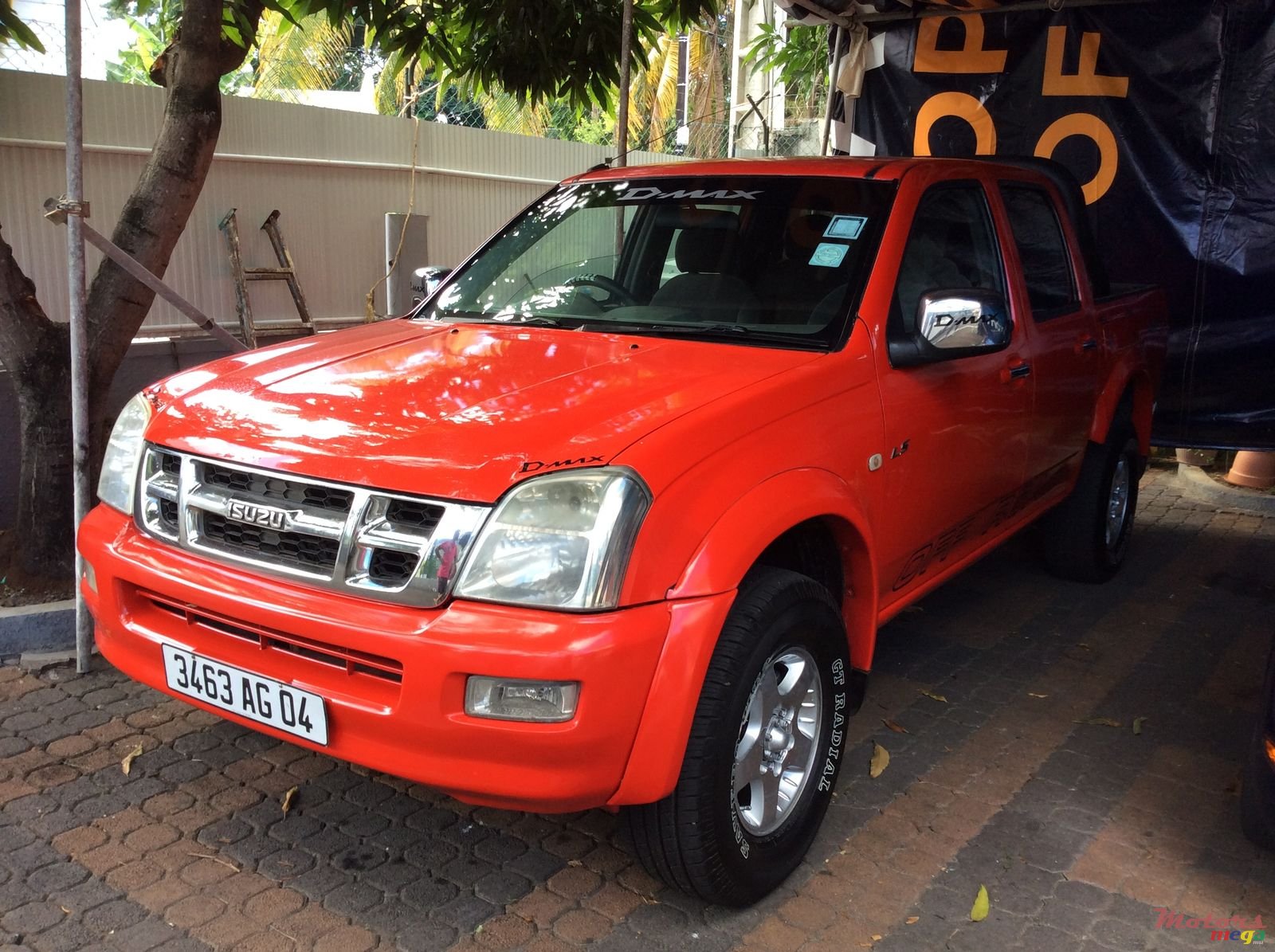2004' Isuzu D-Max LS photo #2