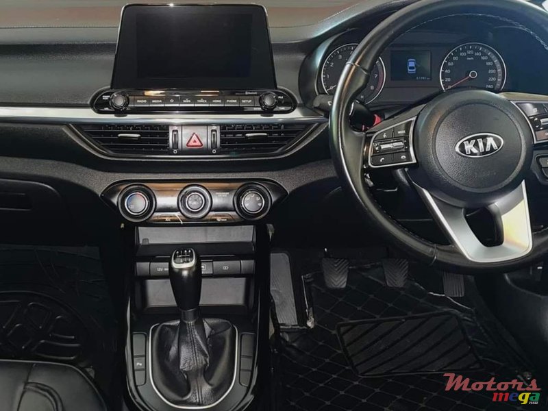 2020' Kia Cerato photo #7