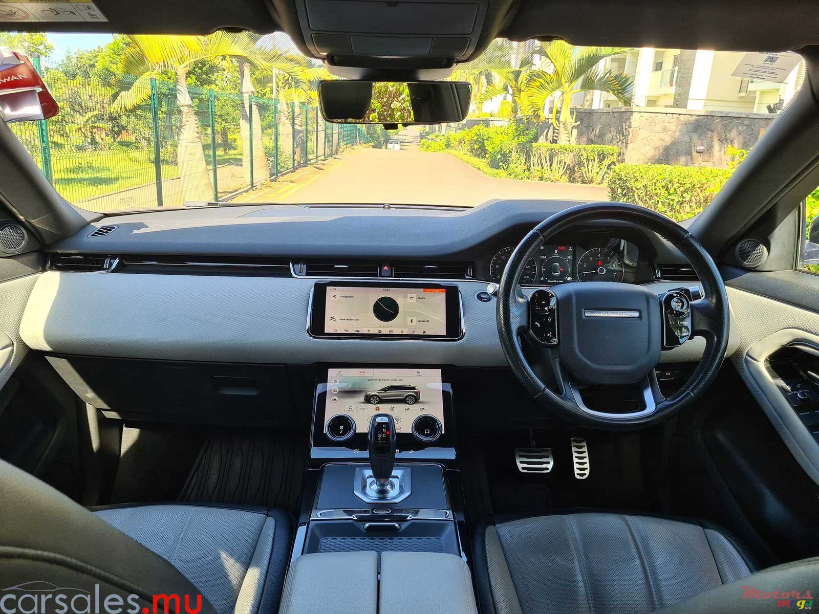 2019' Land Rover Range Rover Evoque P200S R-Dynamic photo #6