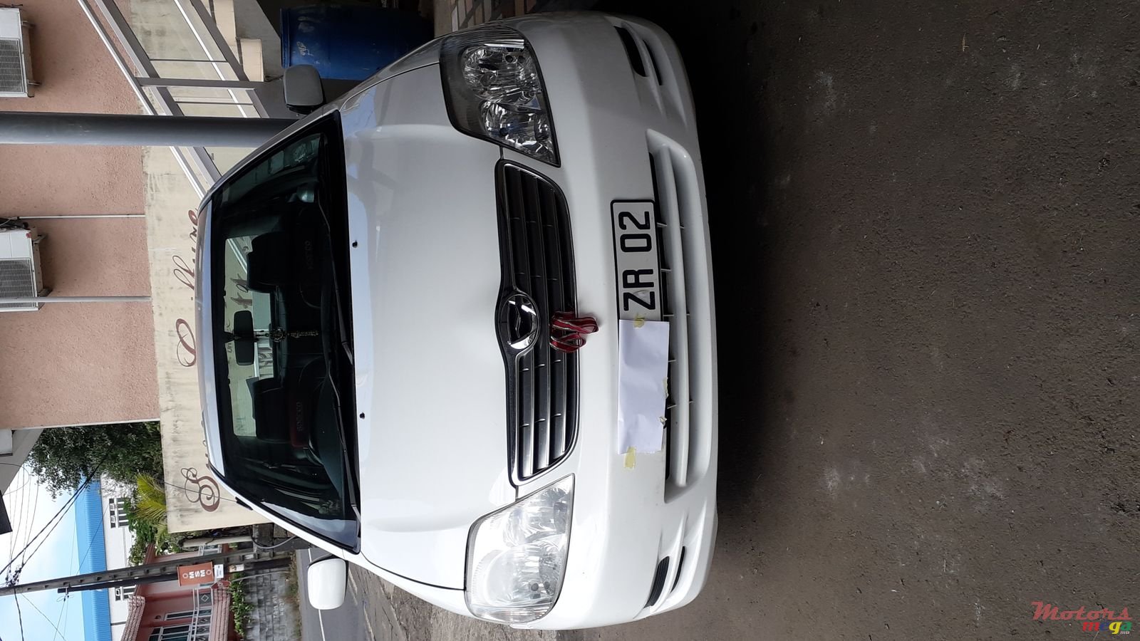 2002' Toyota Corolla photo #2