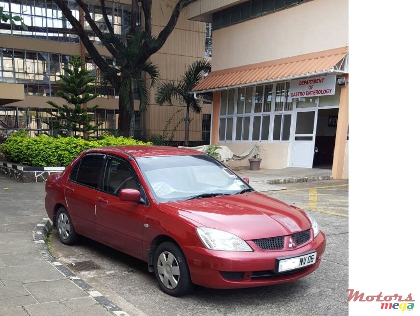 2006' Mitsubishi Lancer photo #1