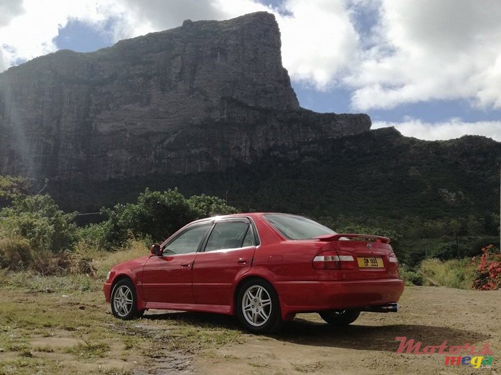 2003' Toyota Corolla photo #1