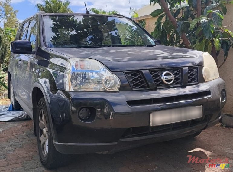 2010' Nissan X-Trail photo #3