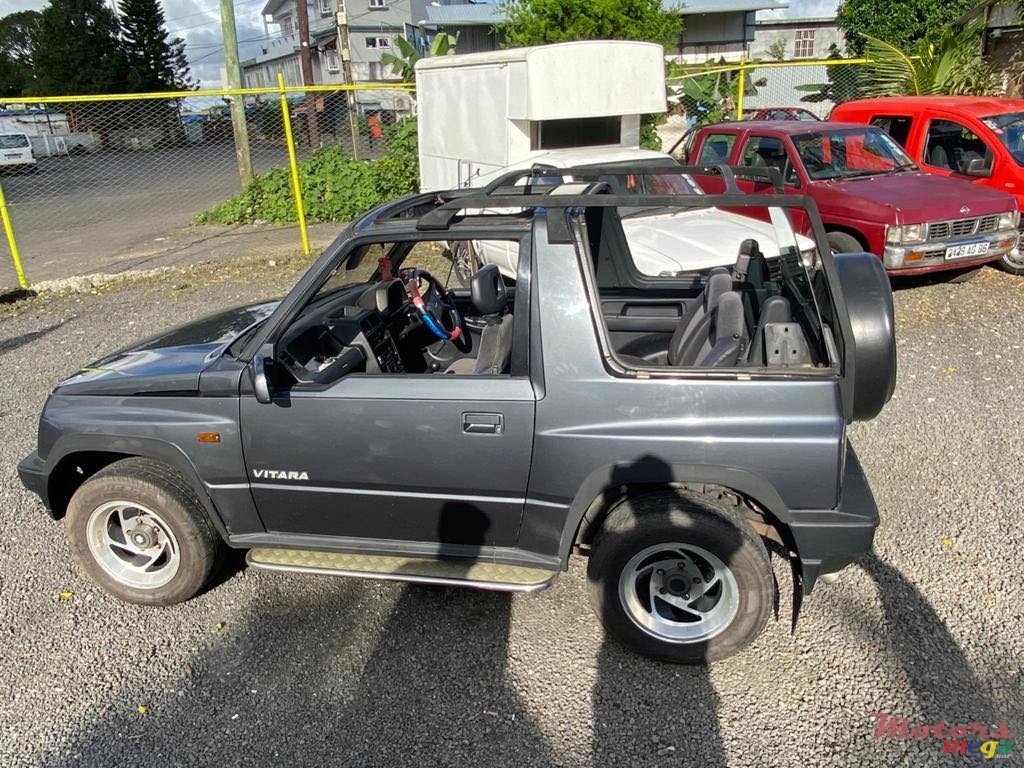 1993' Suzuki Vitara photo #6