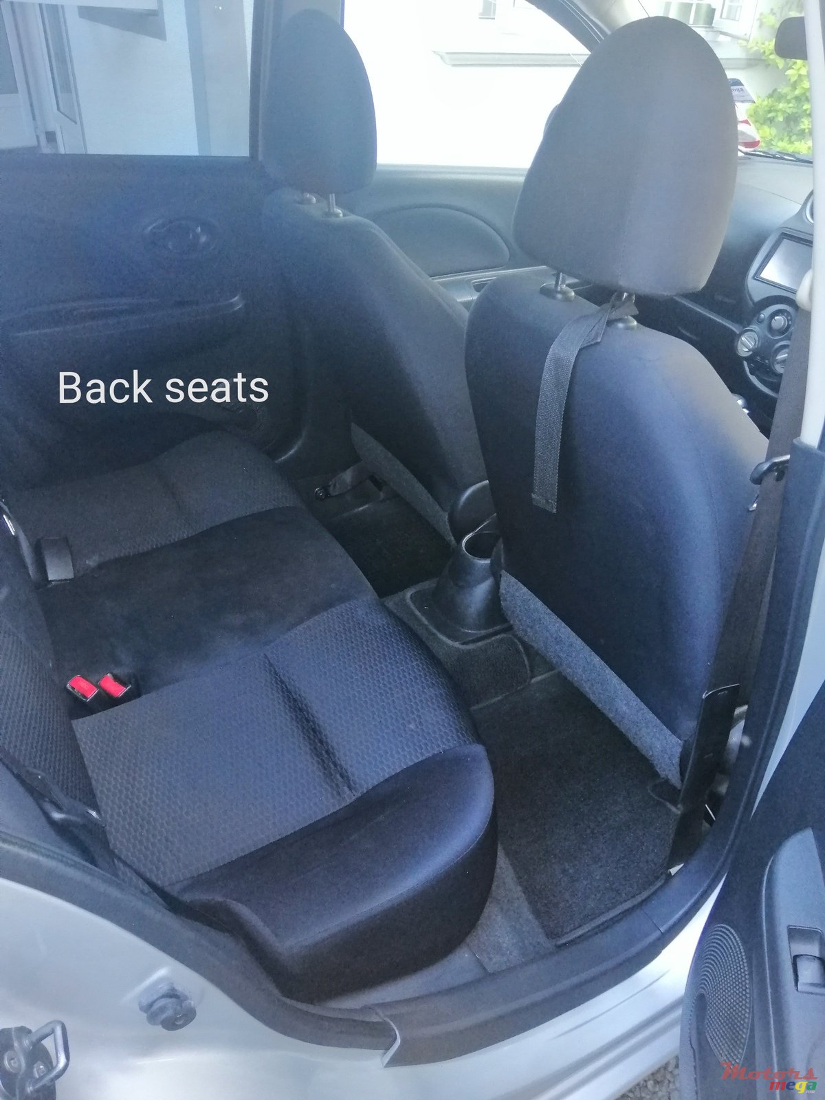 2013' Nissan March photo #4